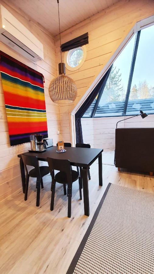 Hotel Pyhae Igloos Pyhätunturi Esterno foto